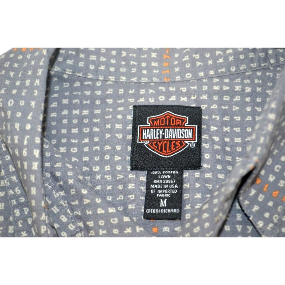 HARLEY DAVIDSON Mens Short Sleeve Button Front Shirt SIZE MEDIUM All Over Letter - Picture 6 of 6